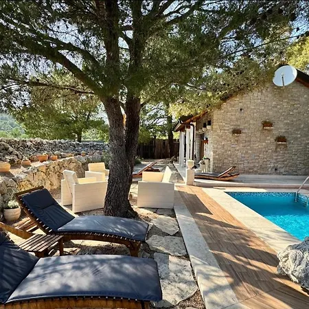Kuca Za Odmor Brigitaa Holiday home